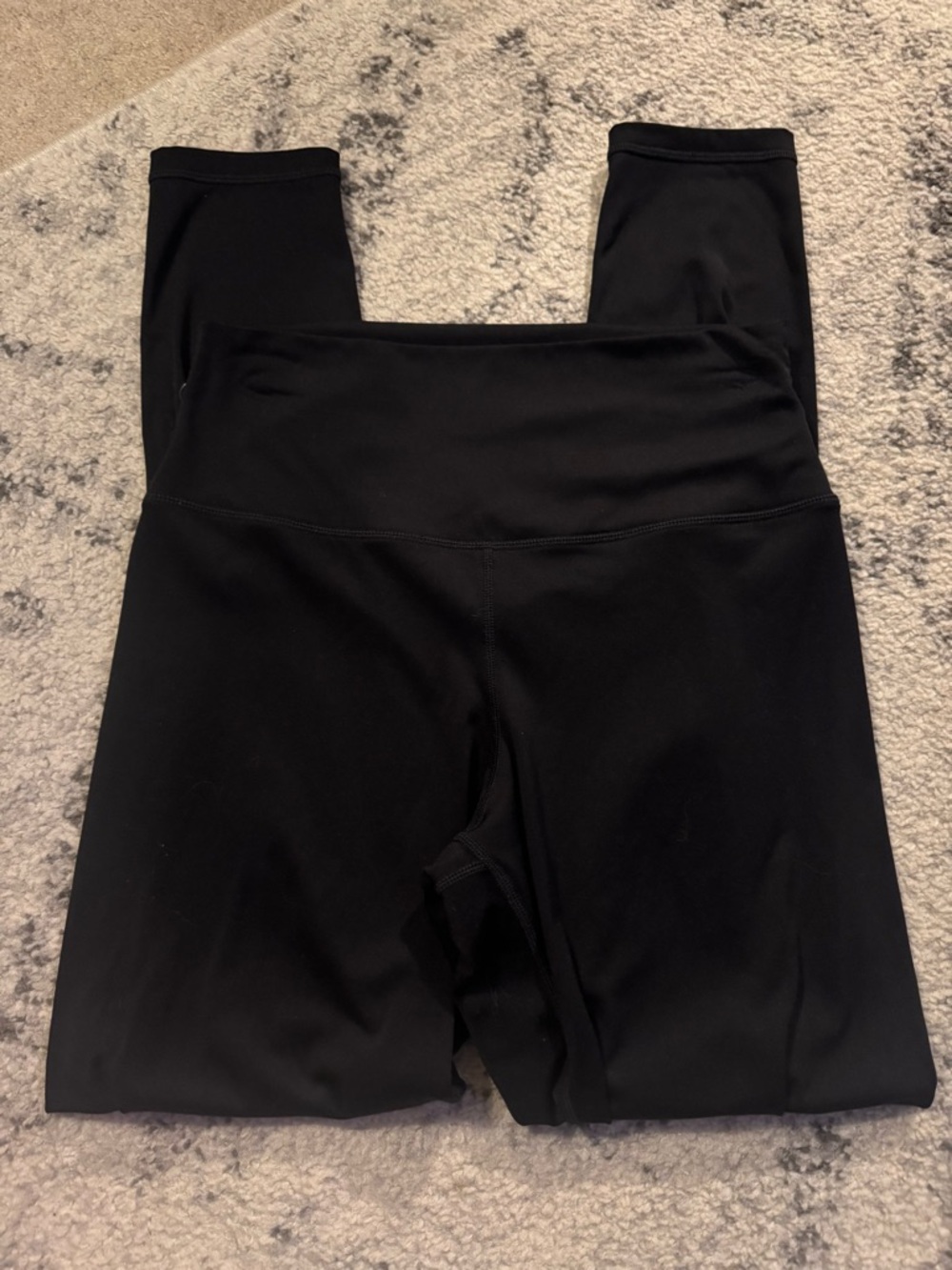 Quince Black High-Waist Active Leggings